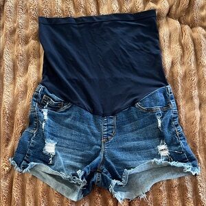Trendy Ripped Blue Denim Women's Maternity Shorts